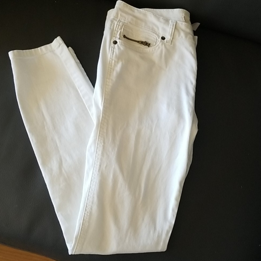 White jeans